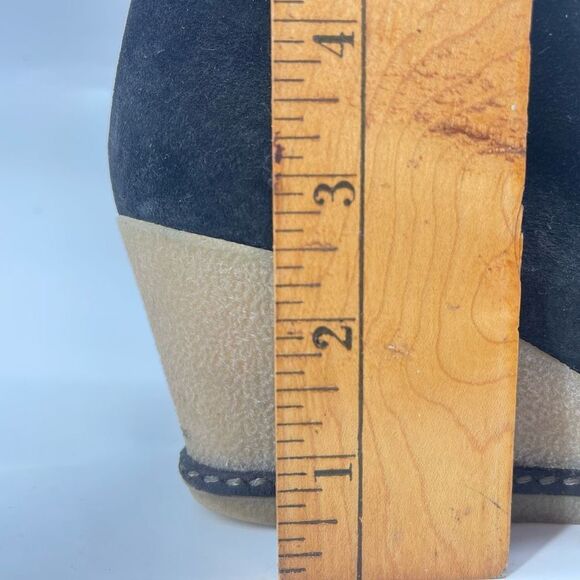 J. Crew Womens Ankle Boots Booties Suede Lace Up Wedge 2.5" Heels Black Size 9 - Picture 3 of 15